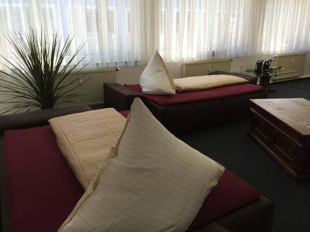 Carli'S Bed-No-Breakfast Hotel FDH Exterior photo